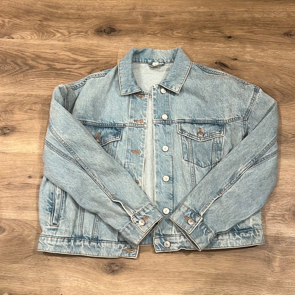 Denim light wash jean jacket